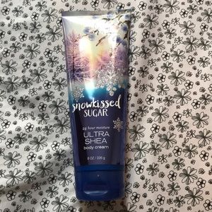 Bath & Body Works Snowkissed Sugar lotion